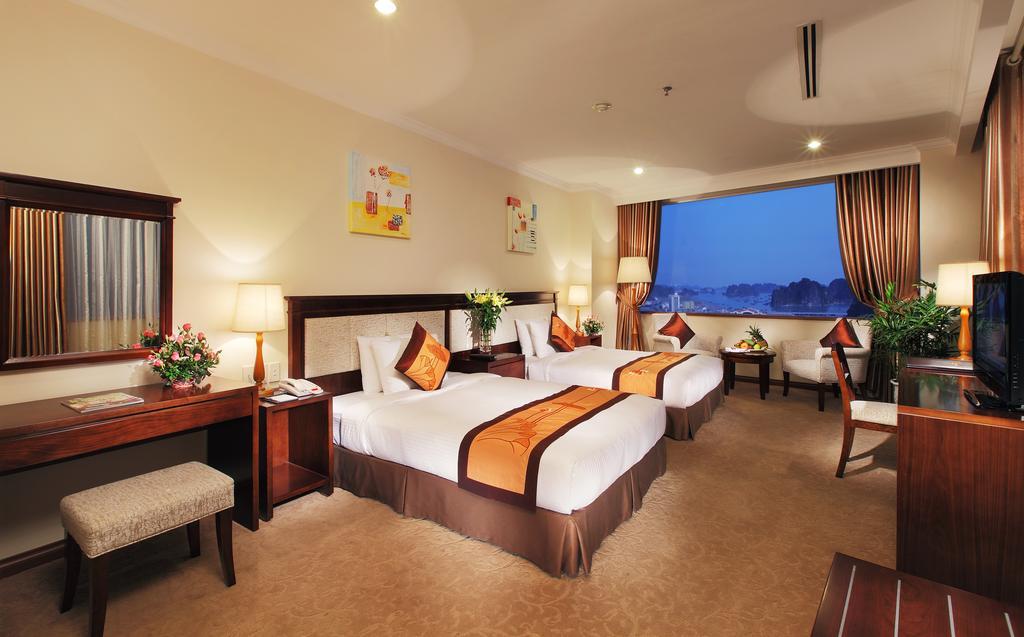Dc Hotel Ha Long
